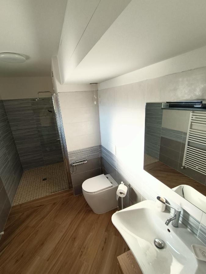 B&B Rio Rai Alpe Adria 게모나 델 프리울리 외부 사진